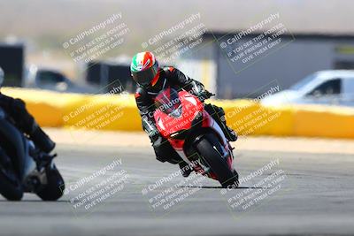 media/Mar-28-2022-Superbike Trackdays (Mon) [[b8603d0f67]]/Novice Group (1130am-12pm)/Turn 2/